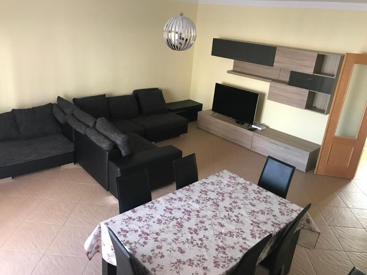 Apartamento T3 Al-Gharb อาร์มาซอง เด เปรา ภายนอก รูปภาพ